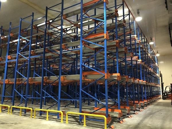 Córas Rásaíochta Shuttle Stórála Cás-Fuar Tionscadail Chuideachta A I LangFan...
